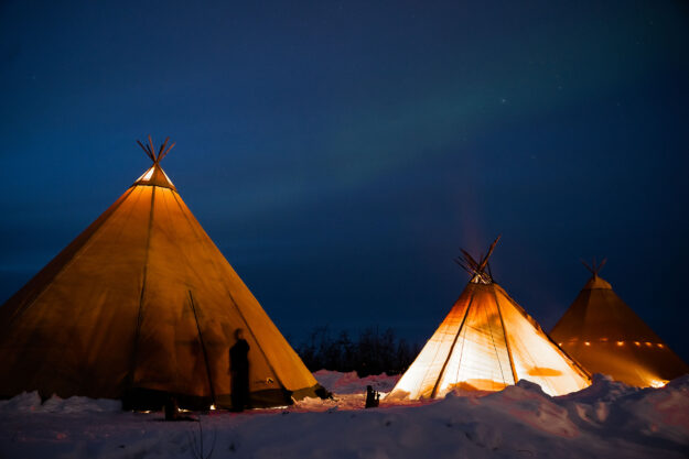 Best of Lapland | Northern Lights Holiday Experts | Aurora Nights