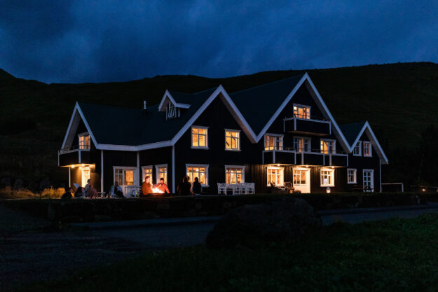 Luxury Blue Lagoon Northern Lights Spa Retreat | Staying at the Blue Lagoon Retreat Boutique Hotel in Iceland | The Perfect Spa Break Holiday with Geothermal Spa and Northern Lights Hunting.