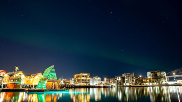 Tromsø, Norway, winter experiences and the pursuit of the Northern Lights. Aurora Nights.