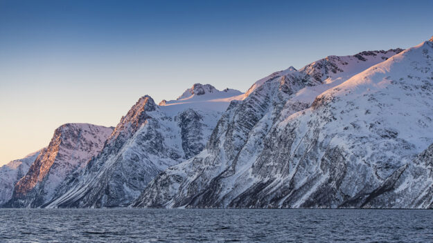 The Northern Norway Lodge Experience | Northern Lights Holiday Experts | Aurora Nights | Visit Tromso, see majestic Norwegian Fjords and stunning scenery in Norway.