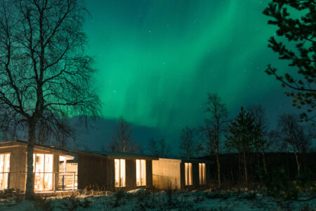 Wilderness Cabins & Abisko's Aurora Nights | Northern Lights Holiday Experts | Aurora Nights