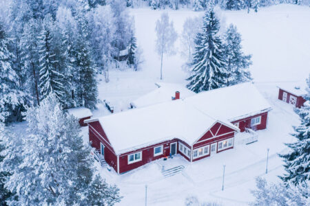 Pine Bay Aurora Escape | 3-Night Winter Holiday Adventure in Sweden Snowmobiling and Dog Sledding | Northern Lights Holiday Experts | Aurora Nights