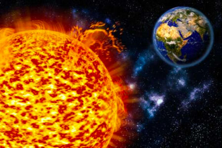 solar-flares-cause-the-auroras-thumbnail