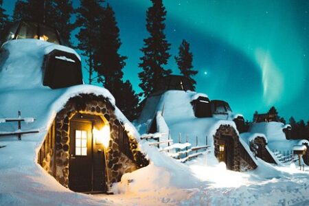 Apukka Resort - Glass Igloo Suites