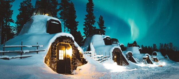 Apukka Resort - Glass Igloo Suites