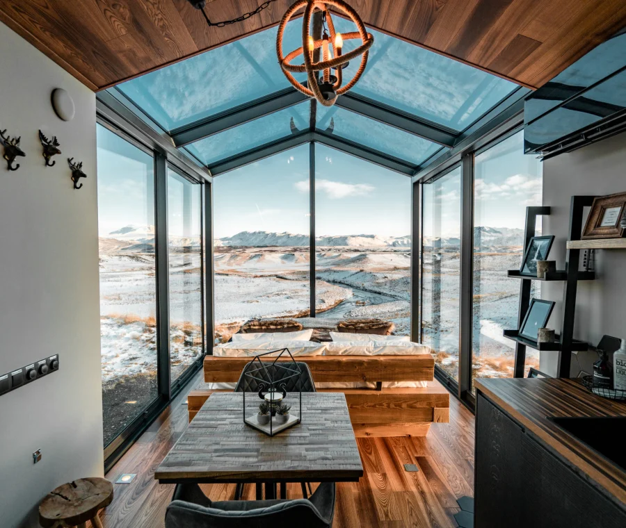 Panoramic Glass Lodge
